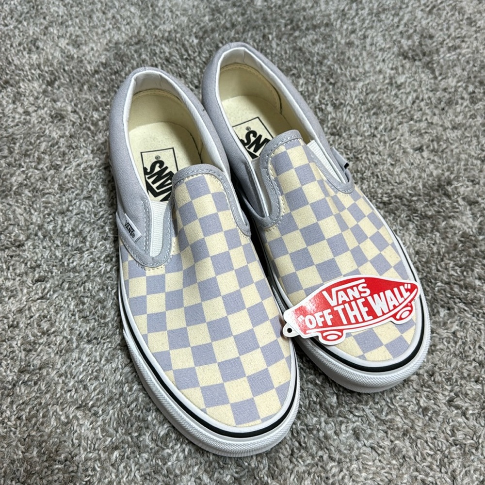 Brand new Women’s Vans